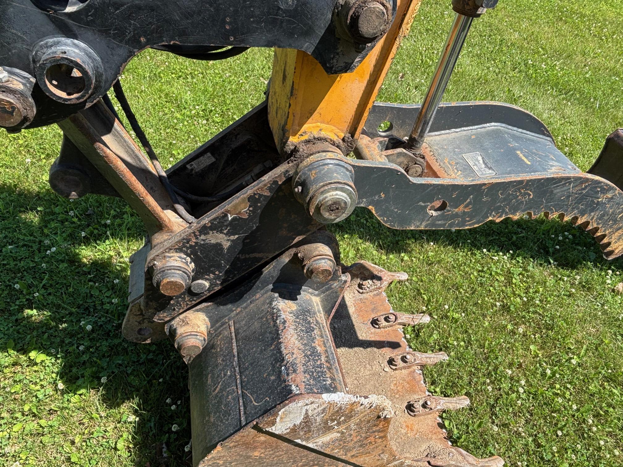 2014 JCB 85Z-1 - Image 22